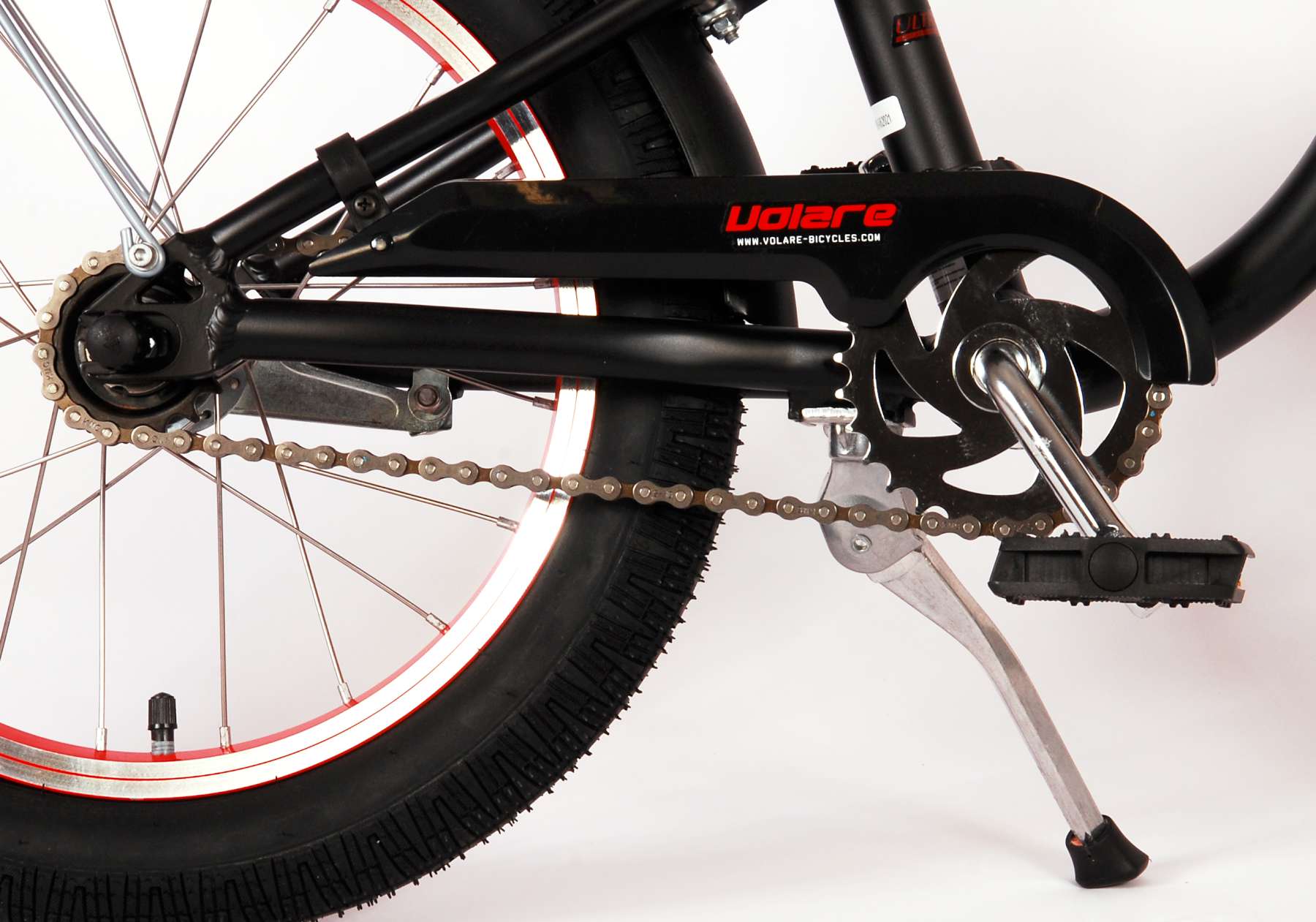 Miracle_Cruiser_-_Zwart_-_16_inch_-_5-W1800